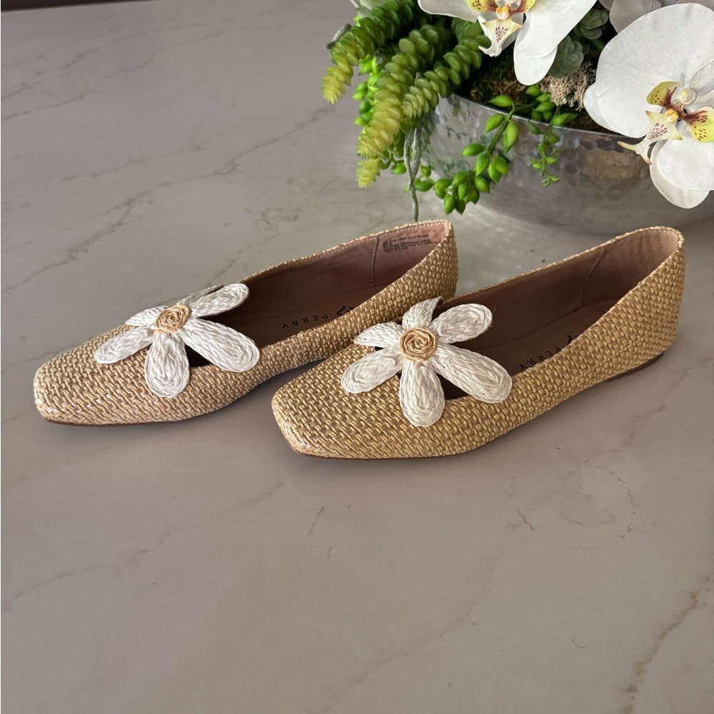 Katy Perry Collections Evie Daisy Flat Floral Loafers - Picture 2 of 5